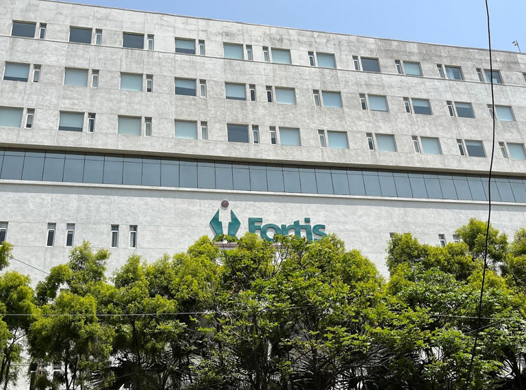 Fortis Hospital Bannerghatta, Bangalore - View Doctors - Safartibbi