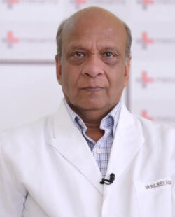 Dr. Rajeev Agarwal - Best Surgical Oncologist, Gurgaon - Safartibbi