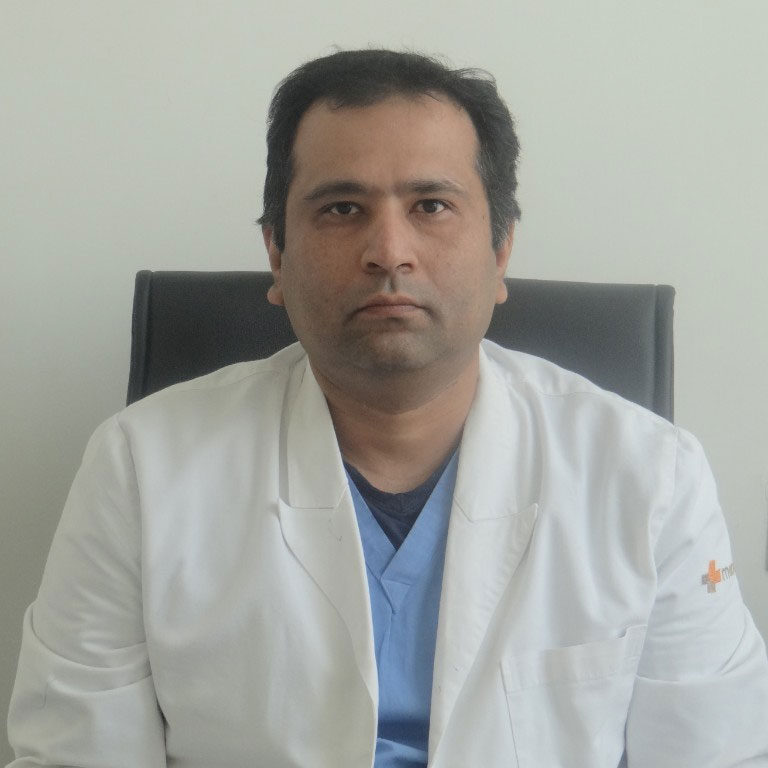 Dr. Sudhir Dubey - Best Neurosurgeon in Gurgaon - Safartibbi