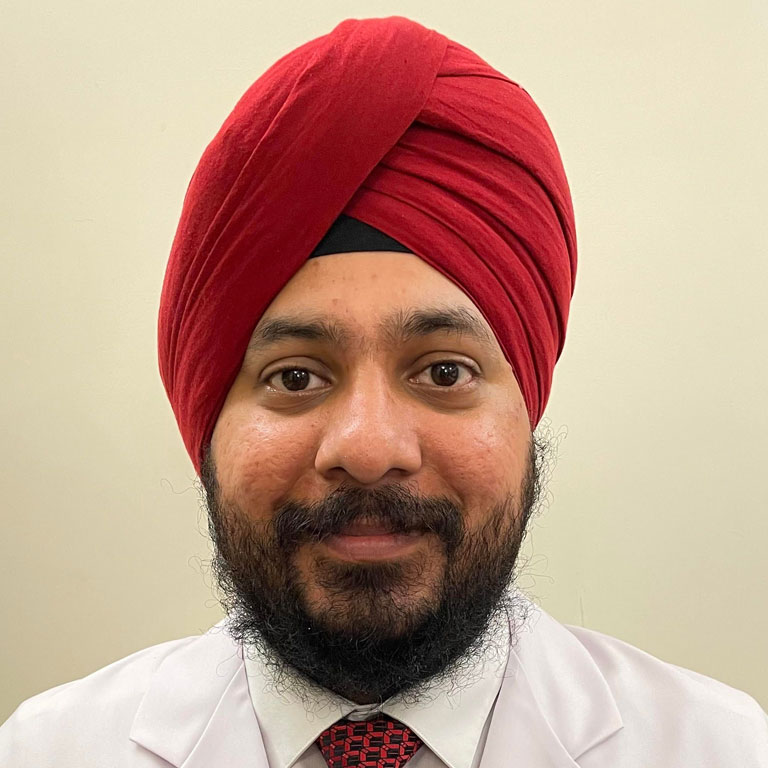 Dr. Gaganjeet Singh Gujral - Ophthalmologist in Delhi - Safartibbi