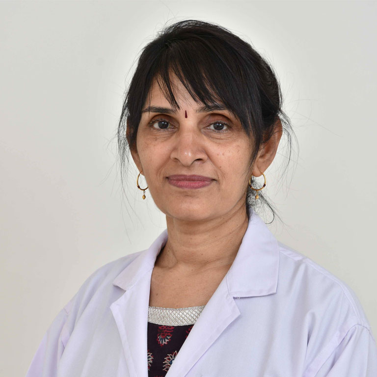 Dr. Girija Suresh: Experienced Ophthalmologist for Eye Disorders