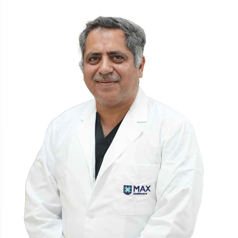 Dr. Asheesh Dhingra: Plastic & Reconstructive Surgeon in Gurgaon