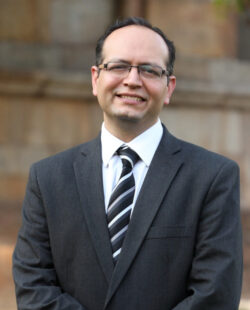 Dr. Prateek Arora: Renowned Plastic Surgeon in Delhi-NCR