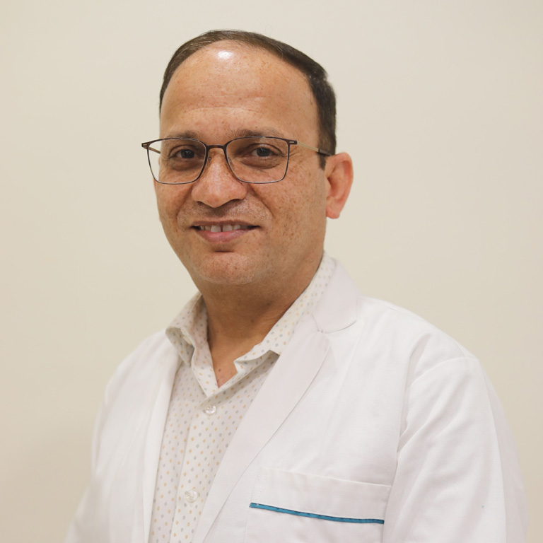 Dr. Ravinder Gera: Best ENT Surgeon in India | Max Gurgaon
