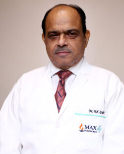Dr. Vinay Kumar Bahl: Interventional Cardiologist | Max Saket
