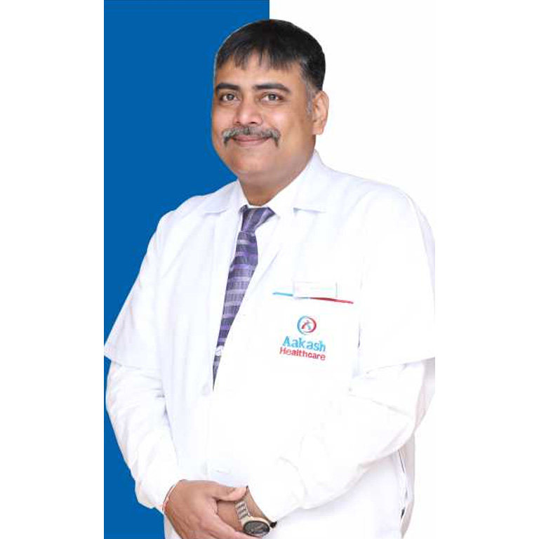 Dr. Nikhil Yadav: Laparoscopic & General Surgeon in Delhi