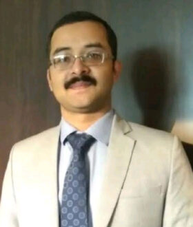 Dr. Ghayoor Ahmed - Highly Experienced Cardiothoracic Surgeon